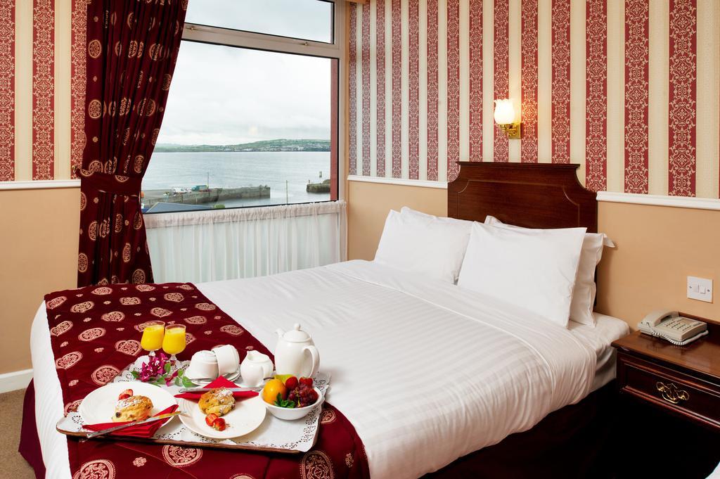 Logues Liscannor Hotel ห้อง รูปภาพ